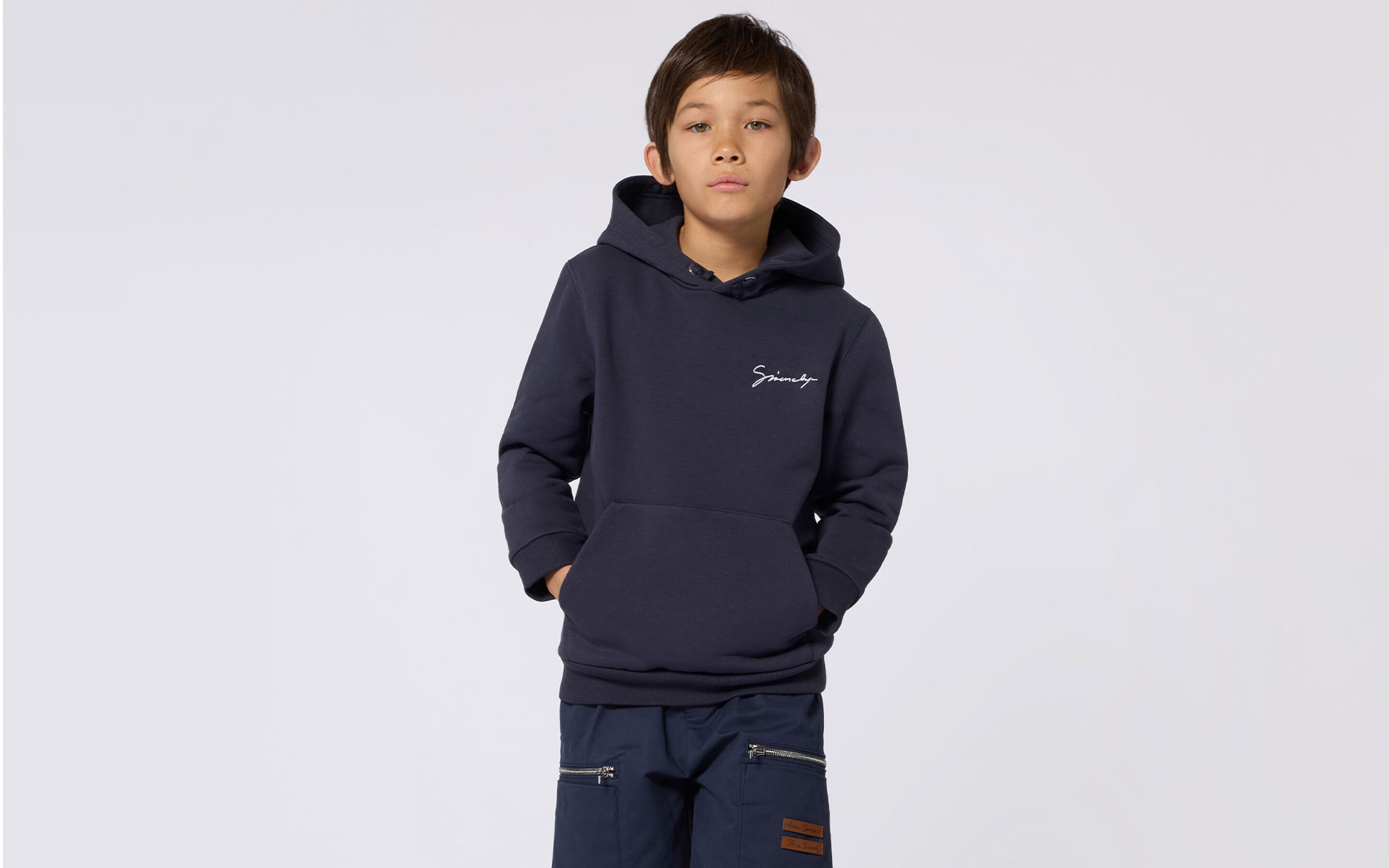 Vêtements et Accessoires pour enfants de la marque GIVENCHY