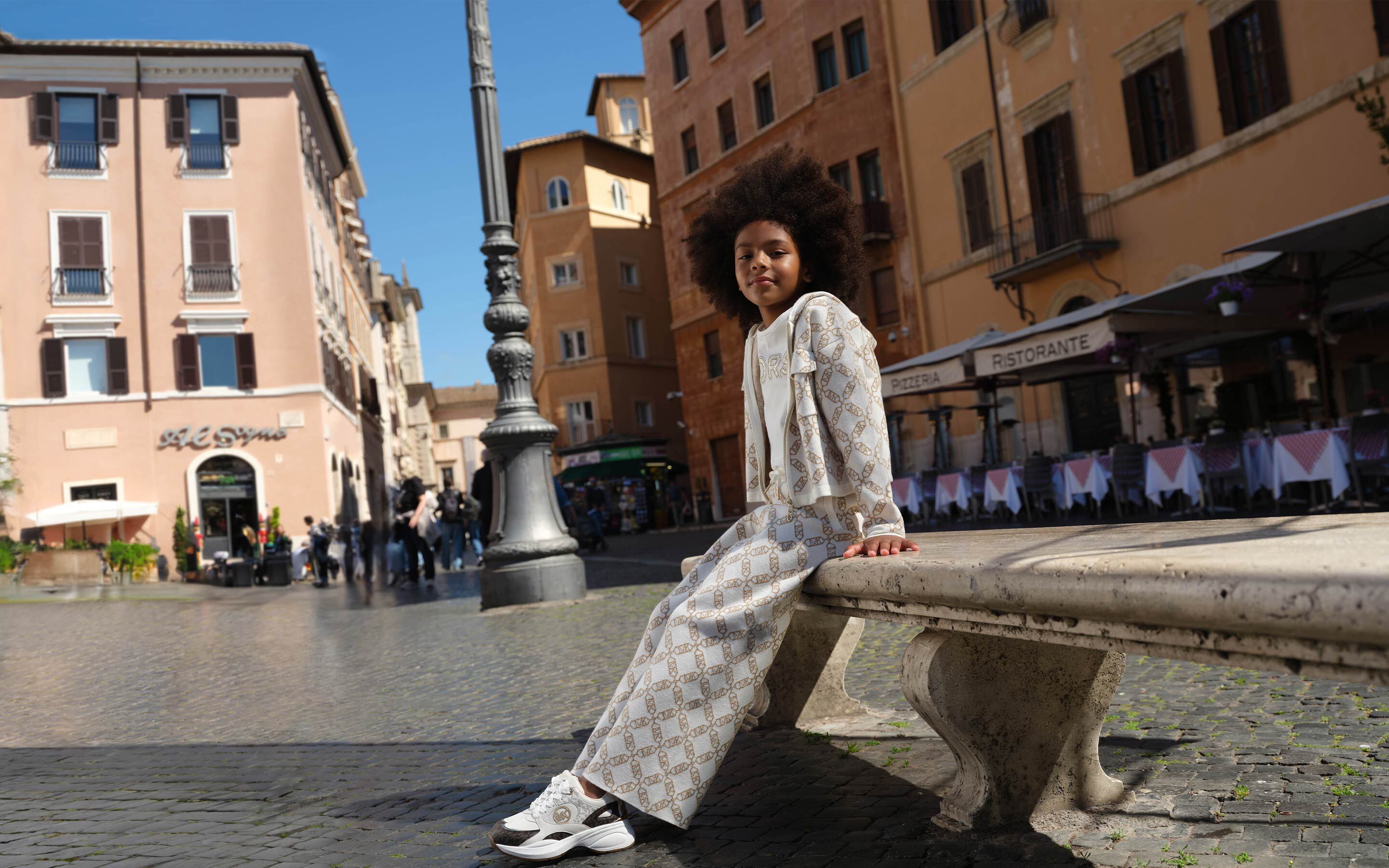 Vêtements et Accessoires pour enfants de la marque MICHAEL KORS