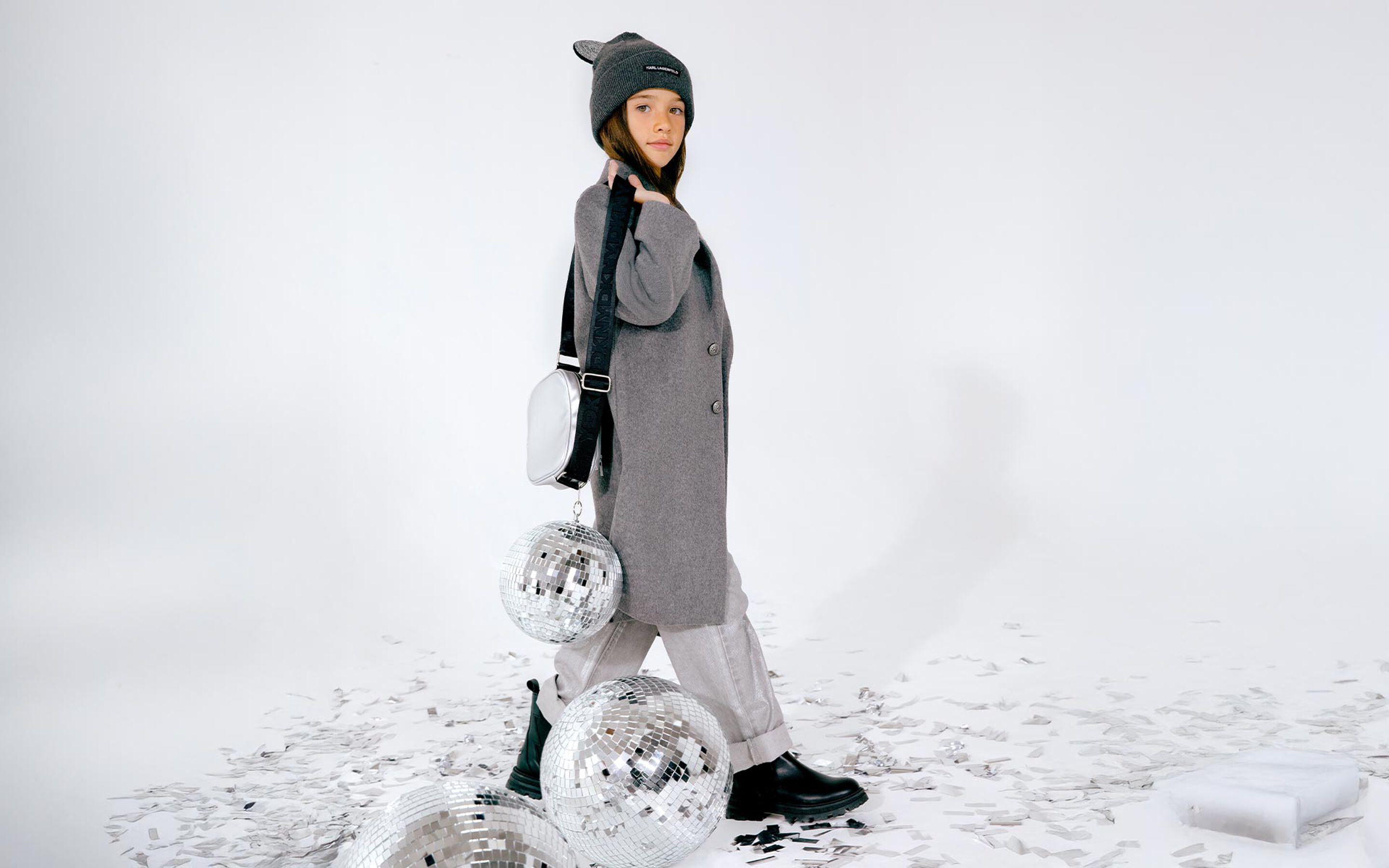 Les vêtements et accessoires pour enfants de la marque Zadig&Voltaire sur Kids around