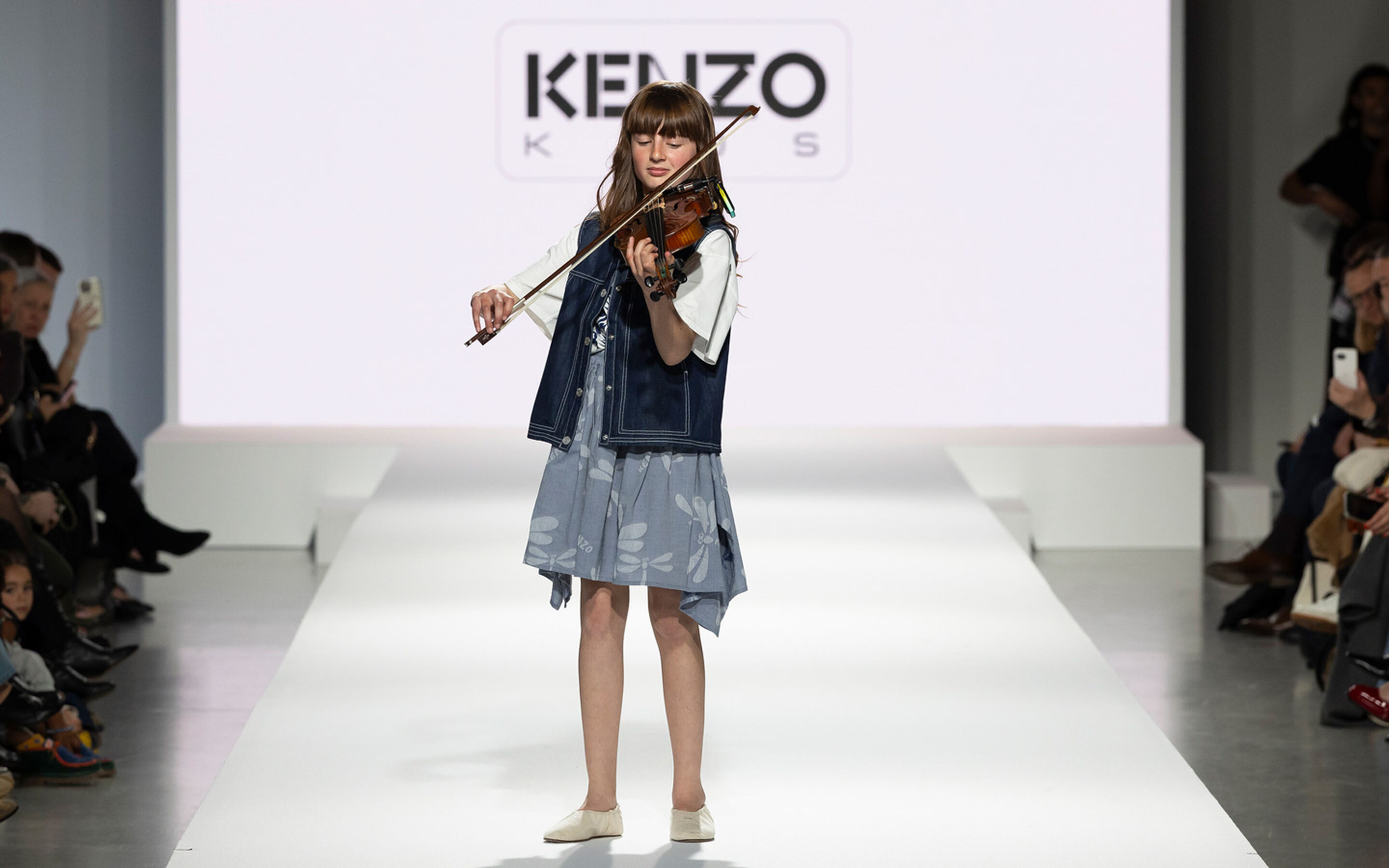 v&ecirc;tements pour enfants de la marque Kenzo