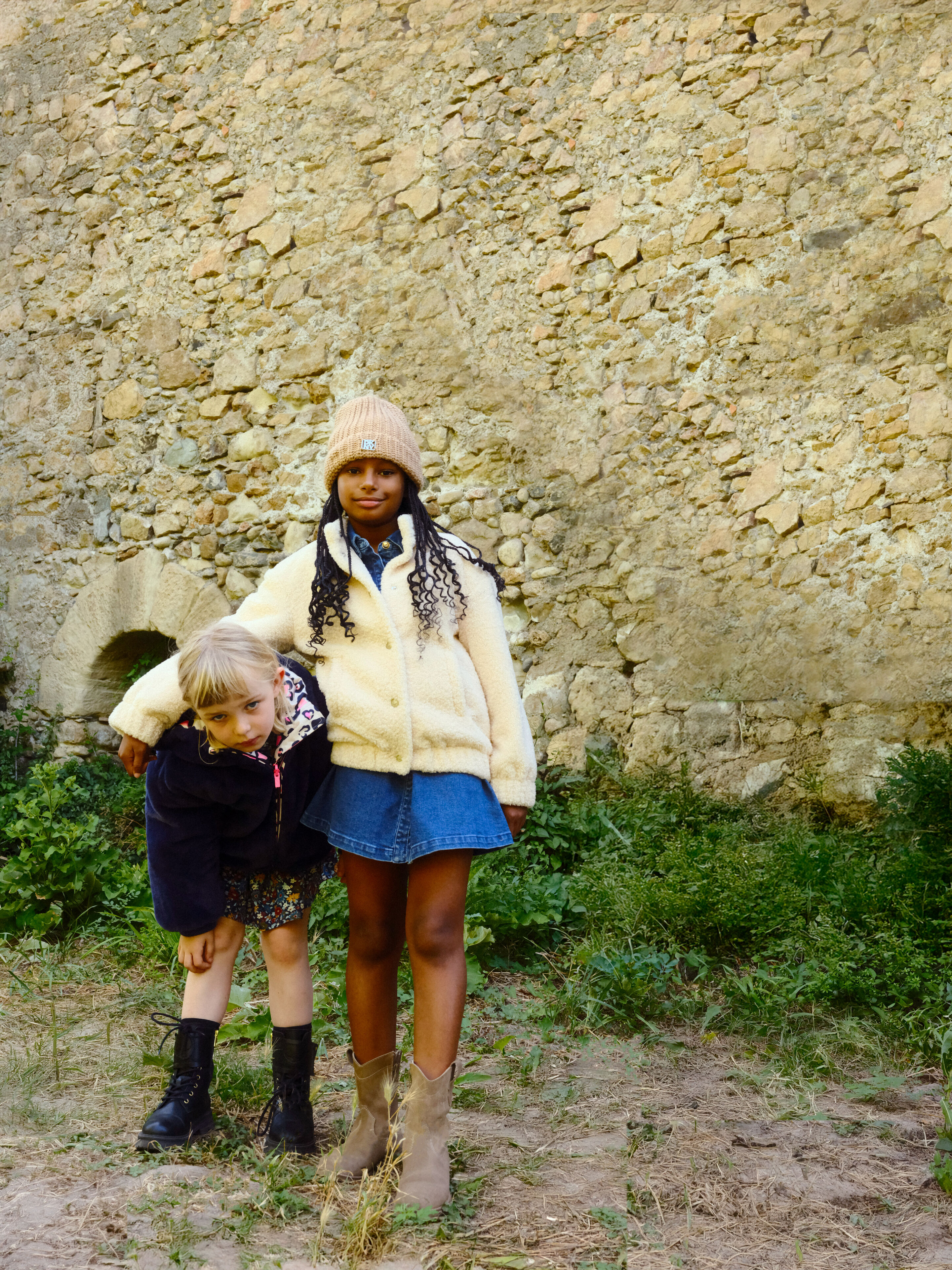 Enfants en vêtements d’hiver écossais, superposés et confortables, marque Timberland