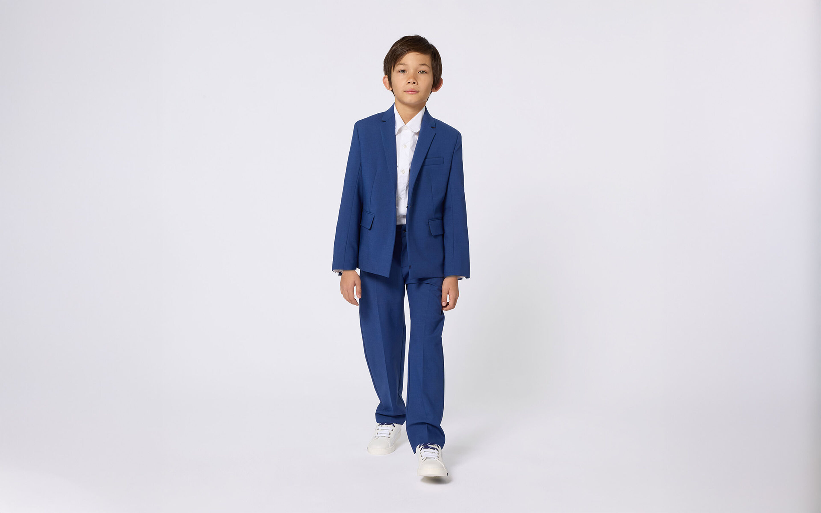 Tendances mode garçon tenue d'occasion spéciale chez Kidsaround