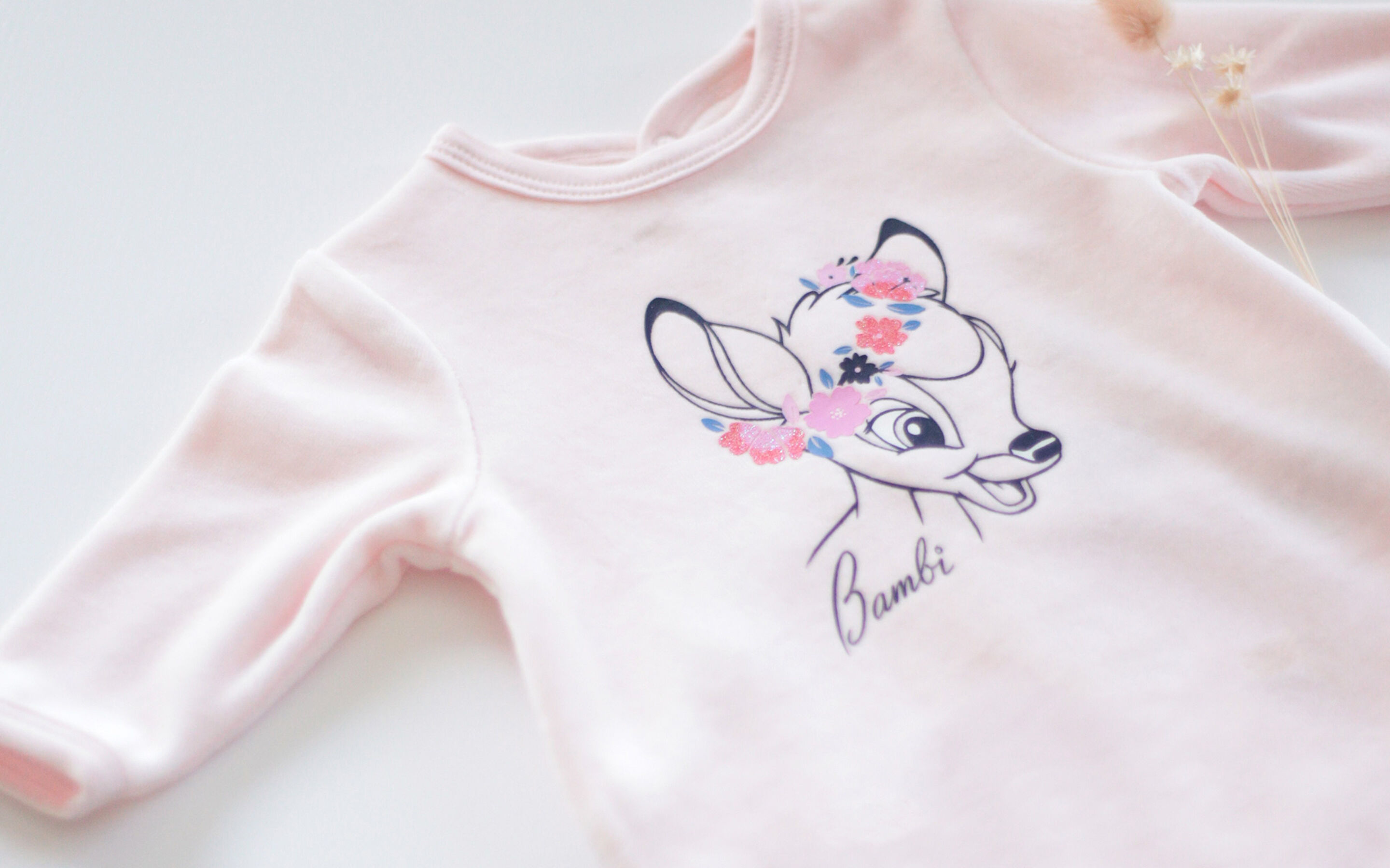 Pyjamas and rompers for baby Carr&eacute;ment Beau on Kids around