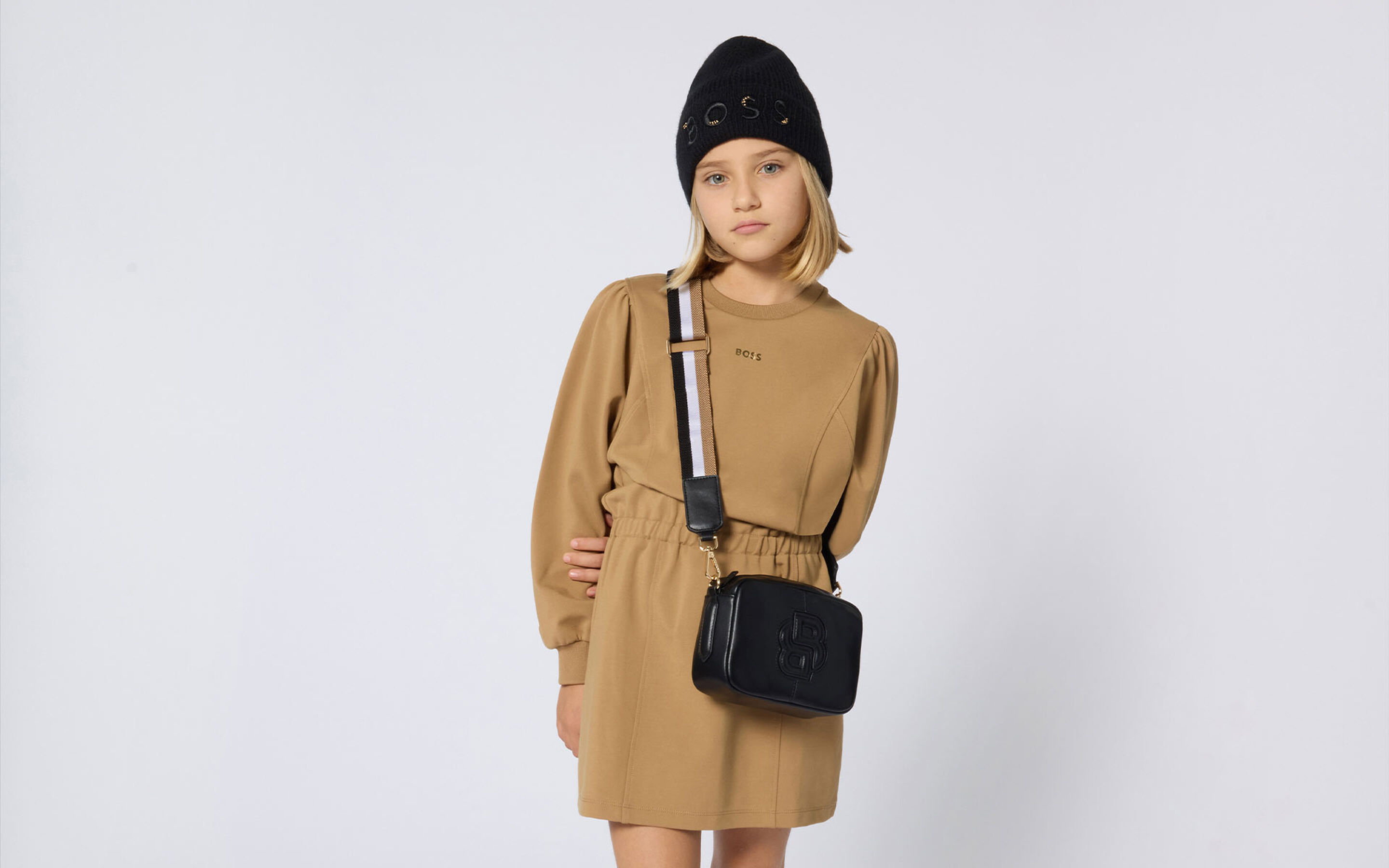 Vêtements et Accessoires pour enfants de la marque BOSS