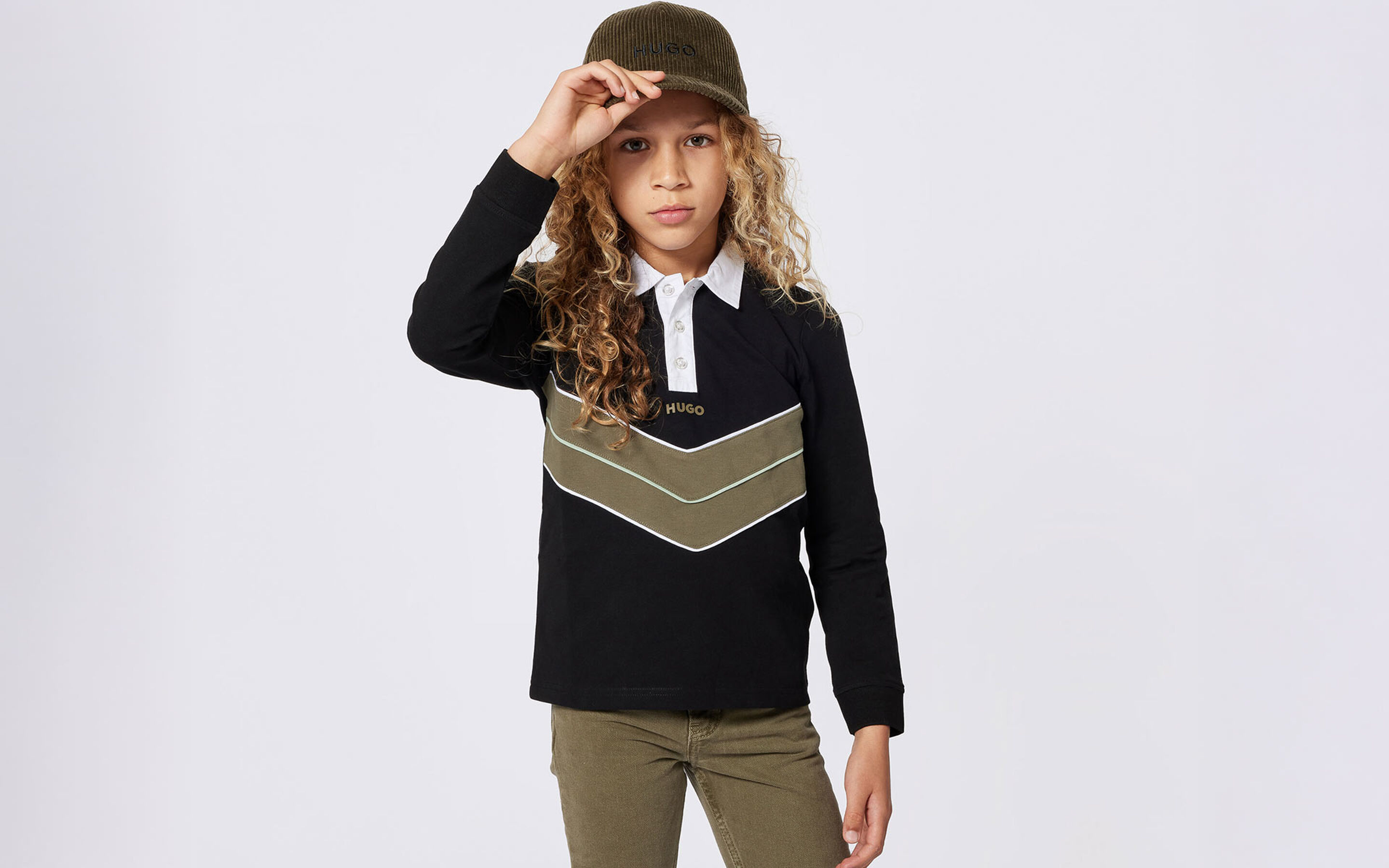 Vêtements et Accessoires pour enfants de la marque HUGO