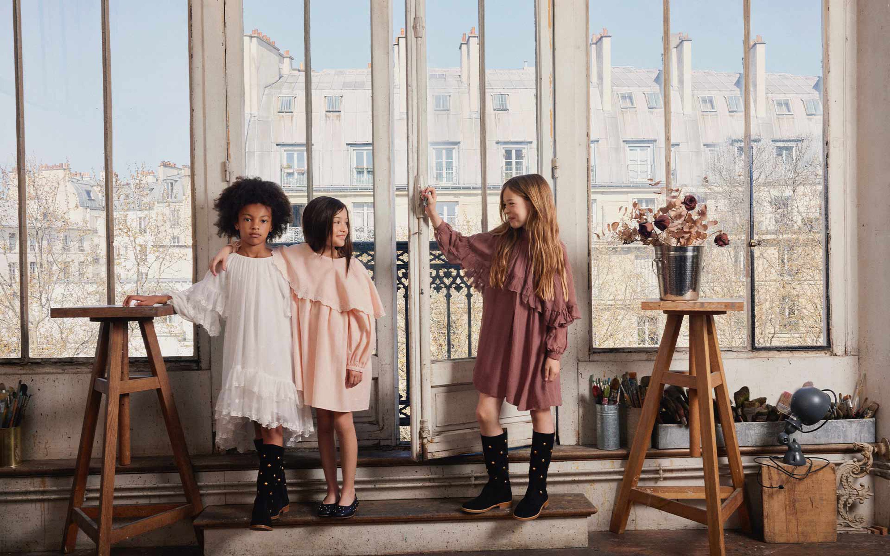 Tendances mode fille vêtements de cérémonie Chloé pour Kids Around