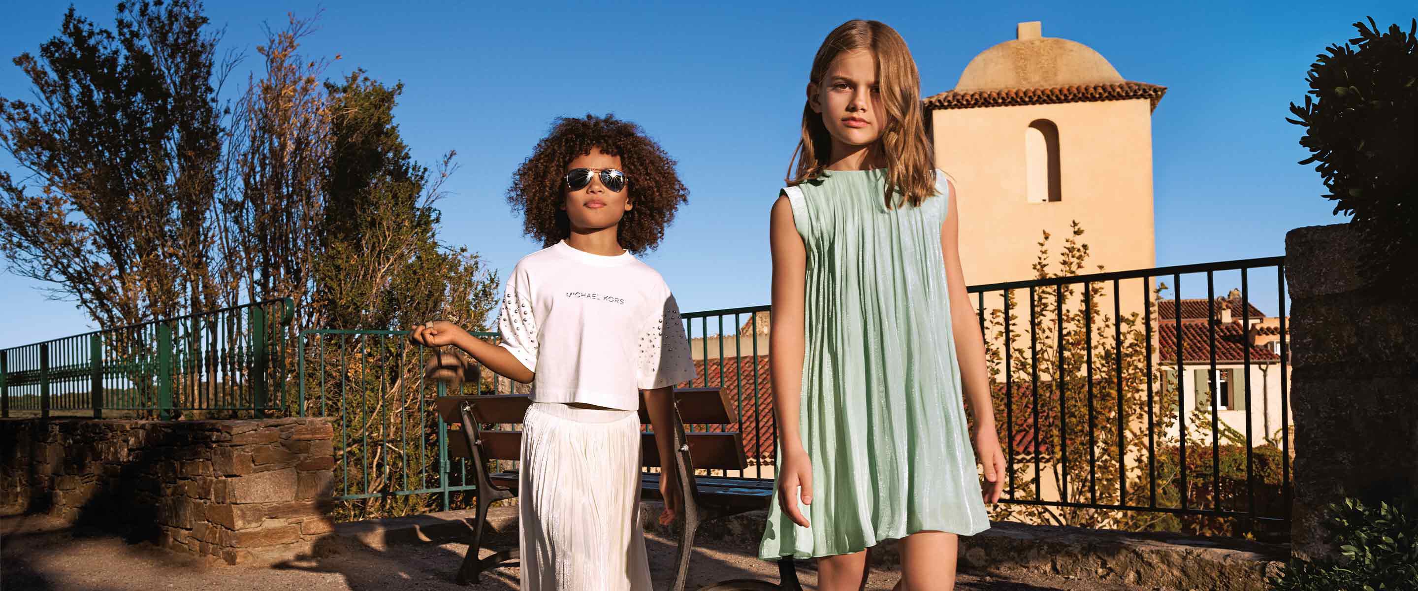 V&ecirc;tements et Accessoires pour enfants de la marque MICHAEL KORS