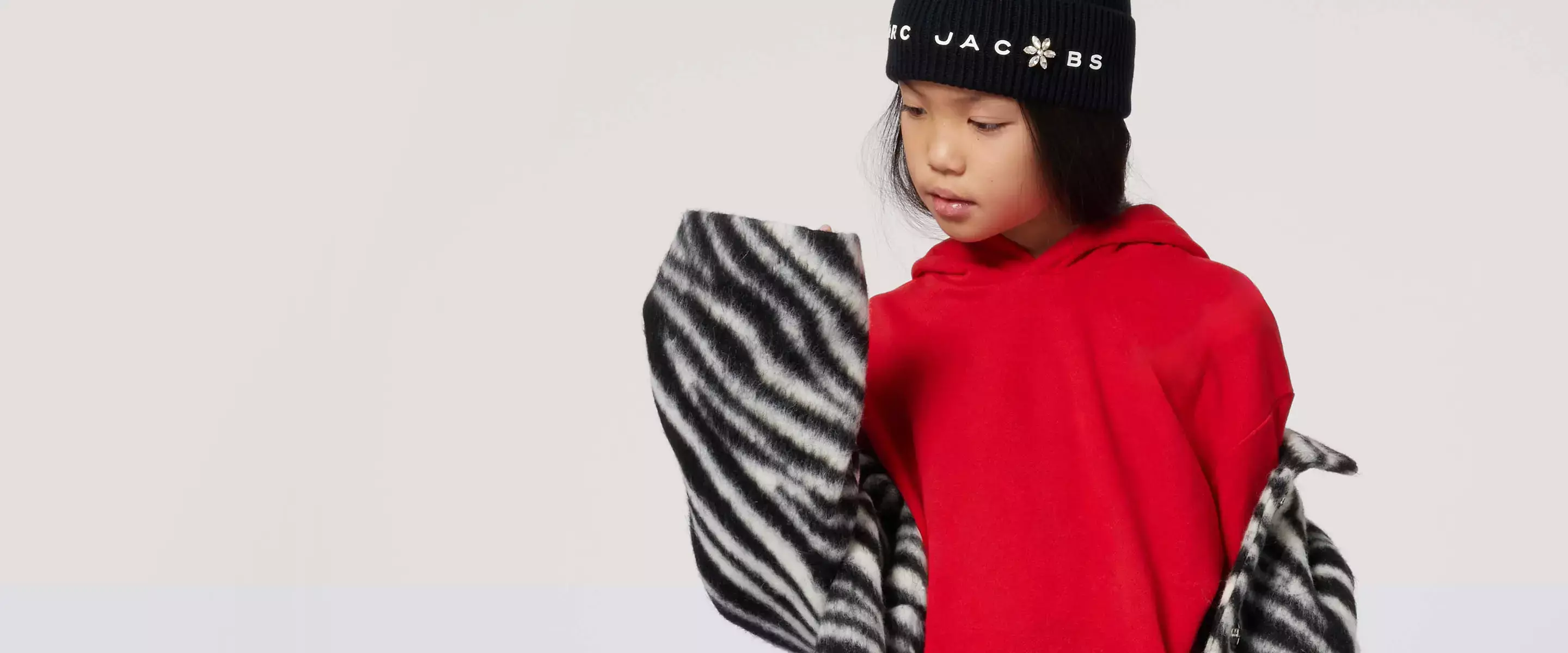 Vêtements pour enfants de marque premium et luxe soldés sur Kids around