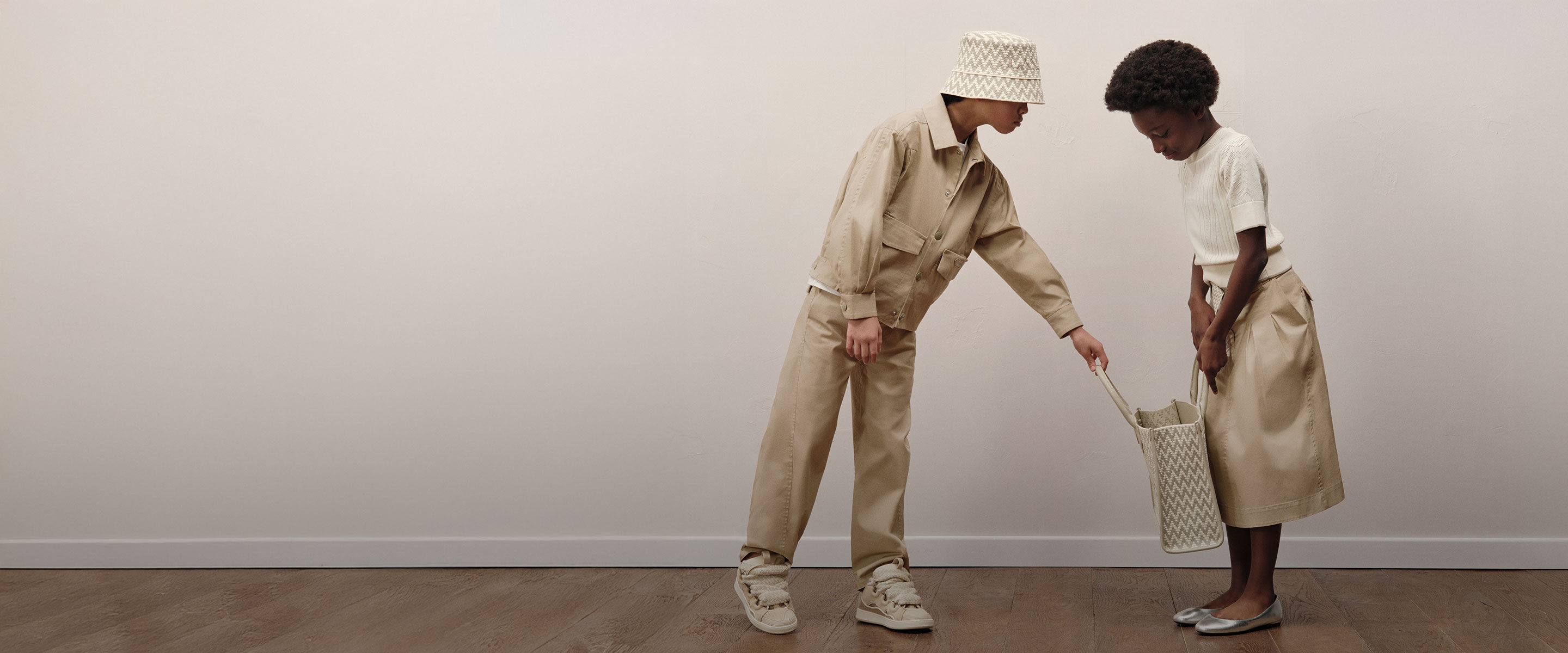 A coleção verão 2026 da marca de luxo Lanvin Kids na Kids around