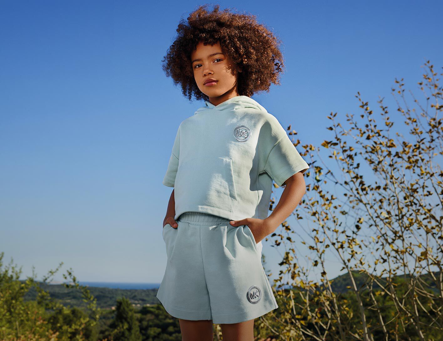 La sélection fille été 2026 des marques Michael kors et BOSS chez Kids around