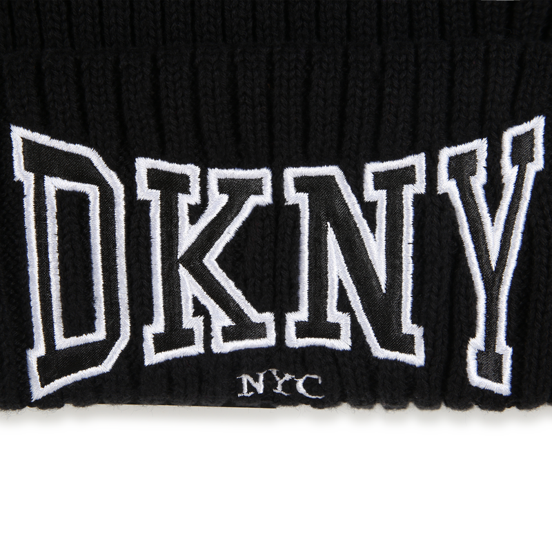 Bonnet en tricot DKNY 
                    GARCON
