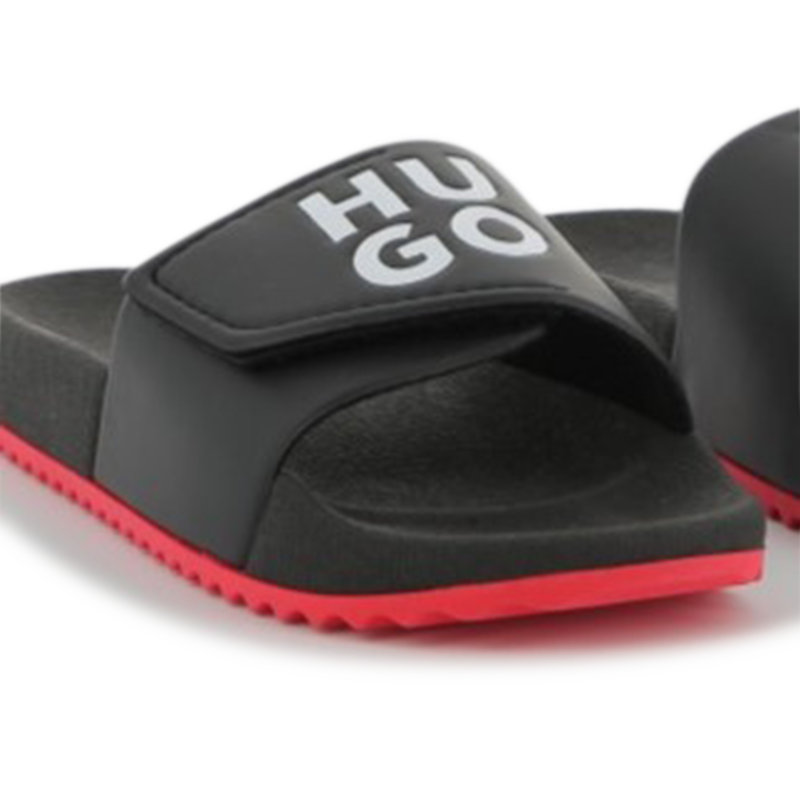 Claquettes bicolores Hugo 
                        GARCON