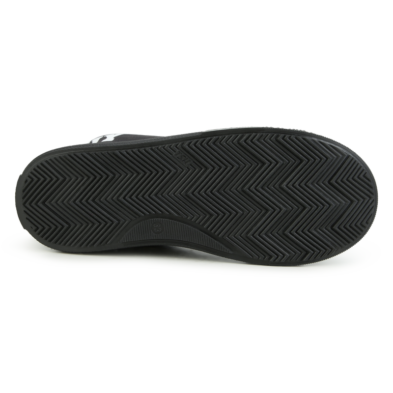 Baskets à lacets GIVENCHY 
                    GARCON