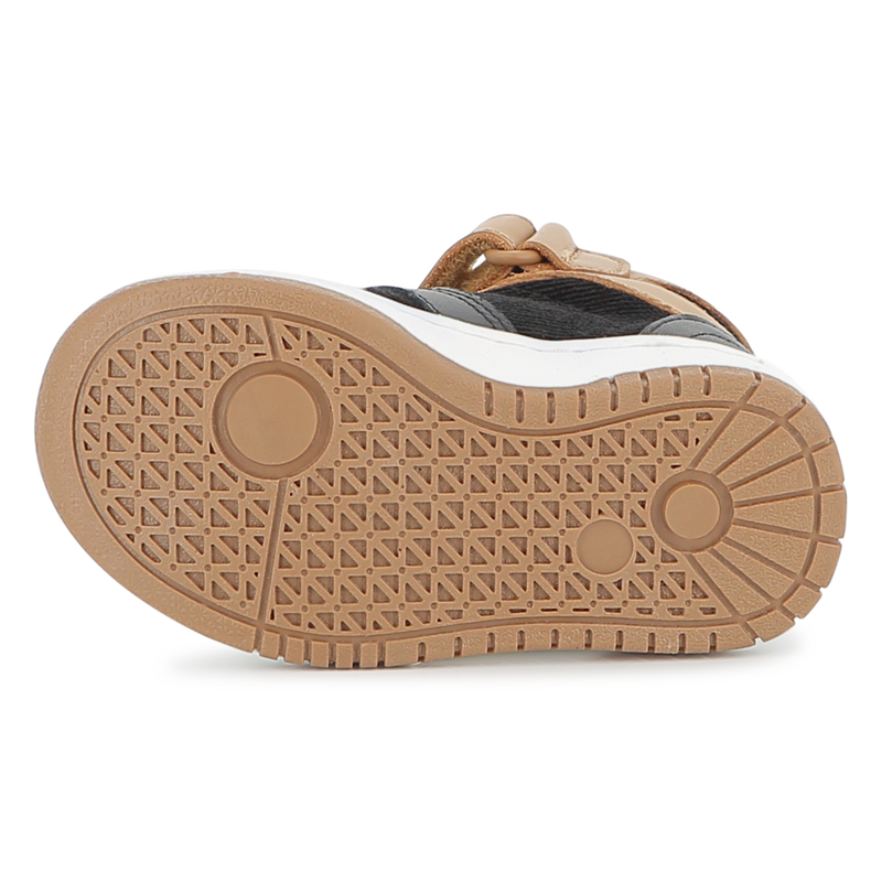 Baskets avec lacets &eacute;lastiqu&eacute;s BOSS 
                        GARCON