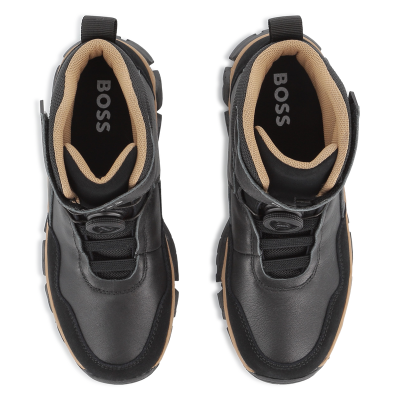 Bottine en mix matière BOSS 
                        GARCON