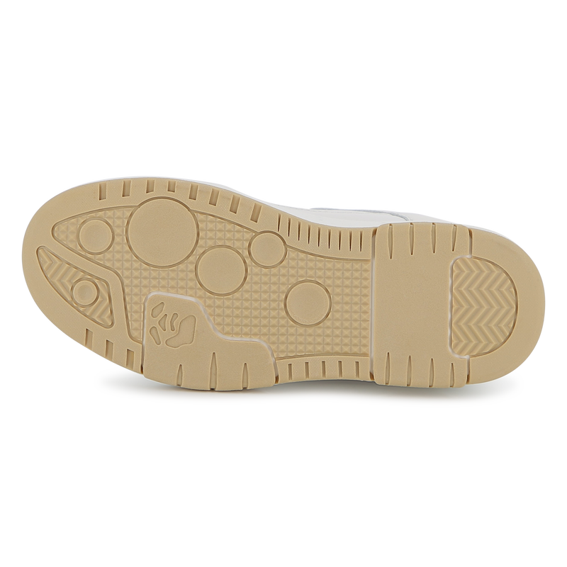 BASKET &Agrave; LACETS DKNY 
                        GARCON