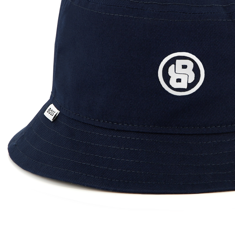 Bob brod&eacute; BOSS 
                        GARCON