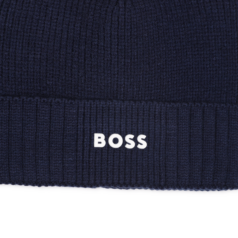 Bonnet tricot avec sigle BOSS 
                    GARCON