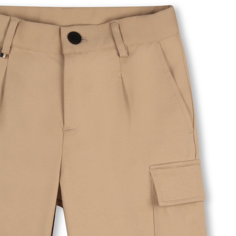 Bermuda uni avec poches BOSS 
                        GARCON