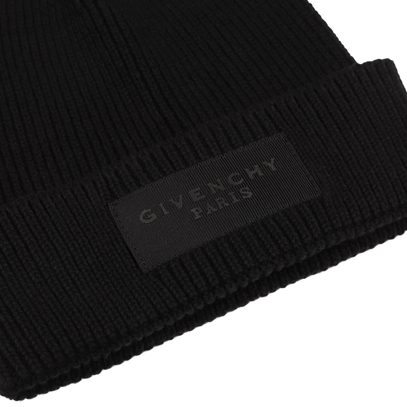 Bonnet GIVENCHY 
                        GARCON