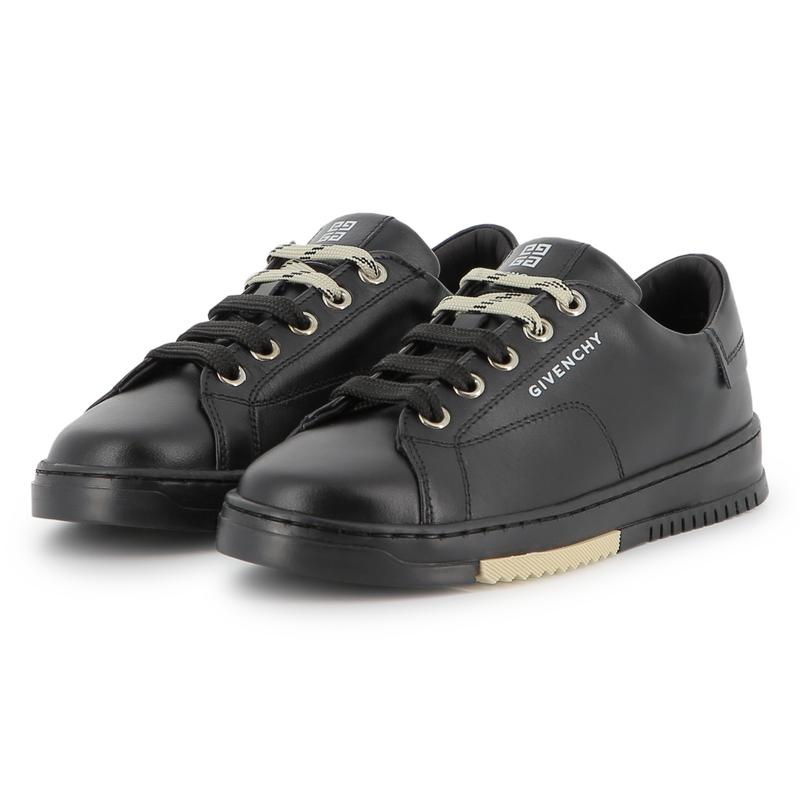 Baskets en cuir de vachette GIVENCHY 
                    UNISEXE