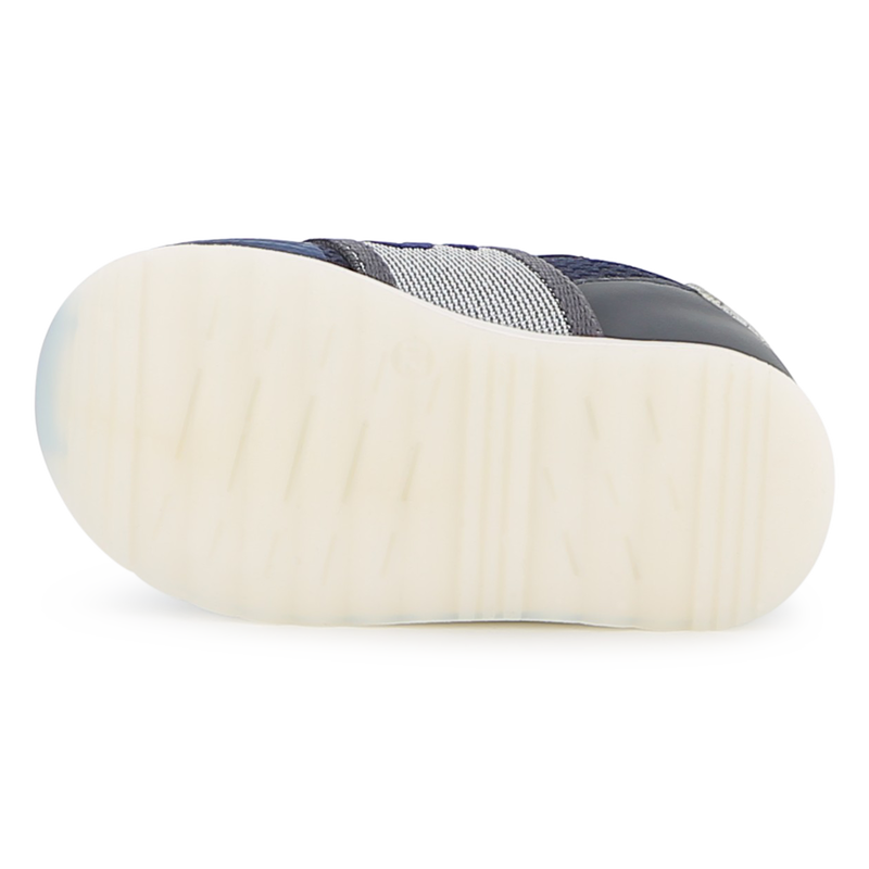 Baskets avec élastique siglé BOSS 
                    GARCON