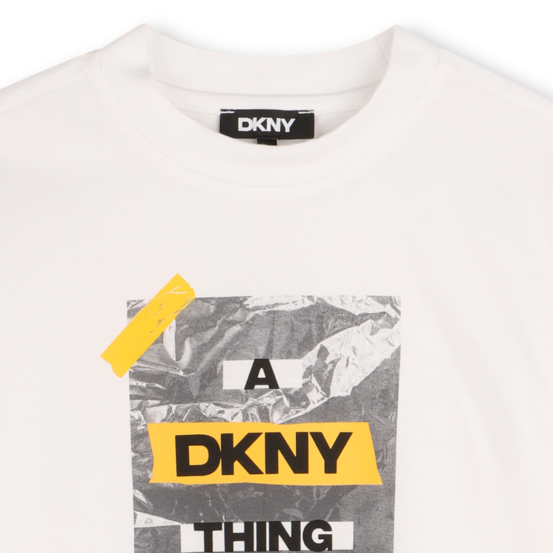 T-shirt &agrave; manches courtes DKNY 
                        GARCON