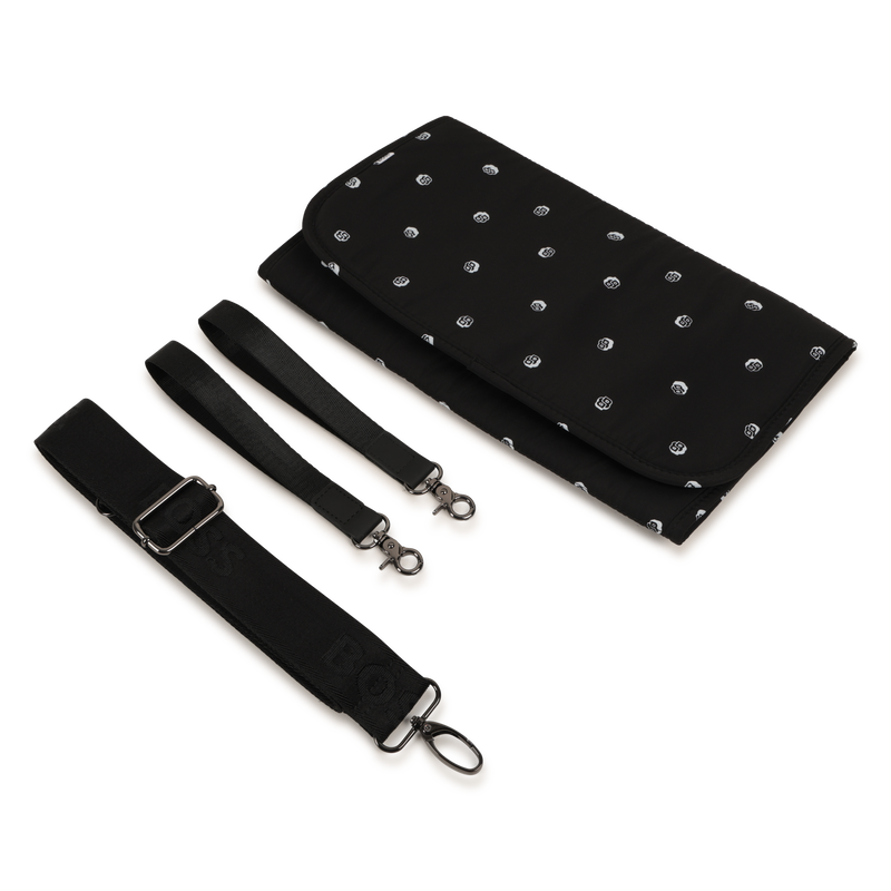 Sac à langer zippé BOSS 
                    UNISEXE