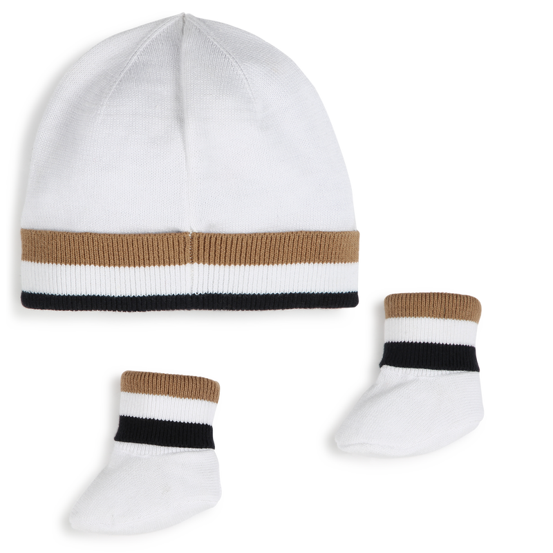 Ensemble bonnet et chaussons BOSS 
                    UNISEXE