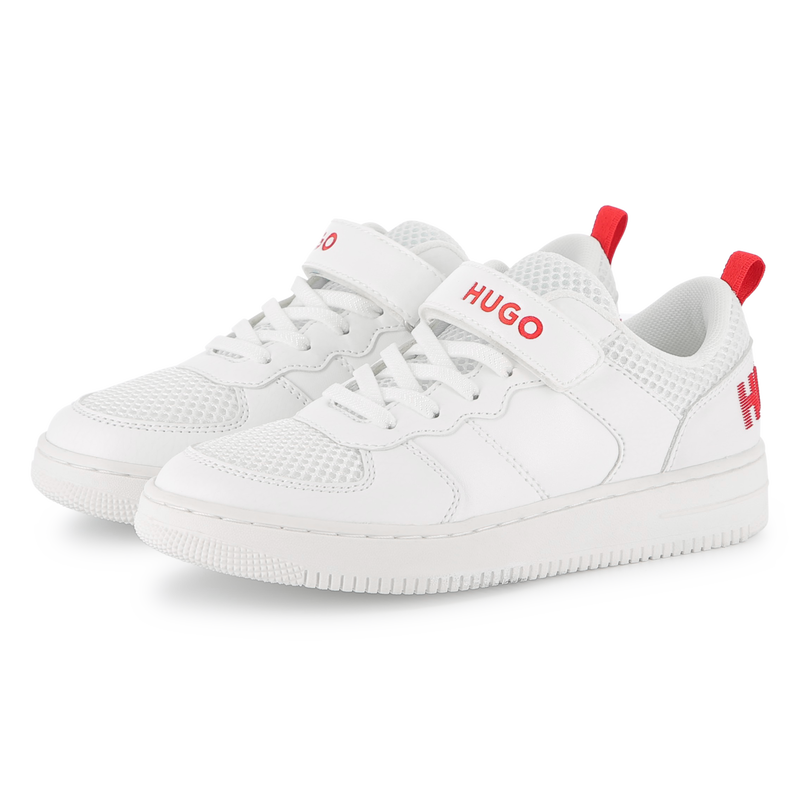 Baskets lac&eacute;es et fermeture Hugo 
                        GARCON