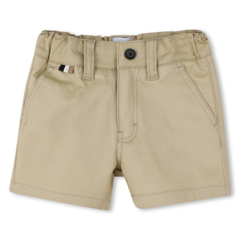 Short uni BOSS 
                    GARCON