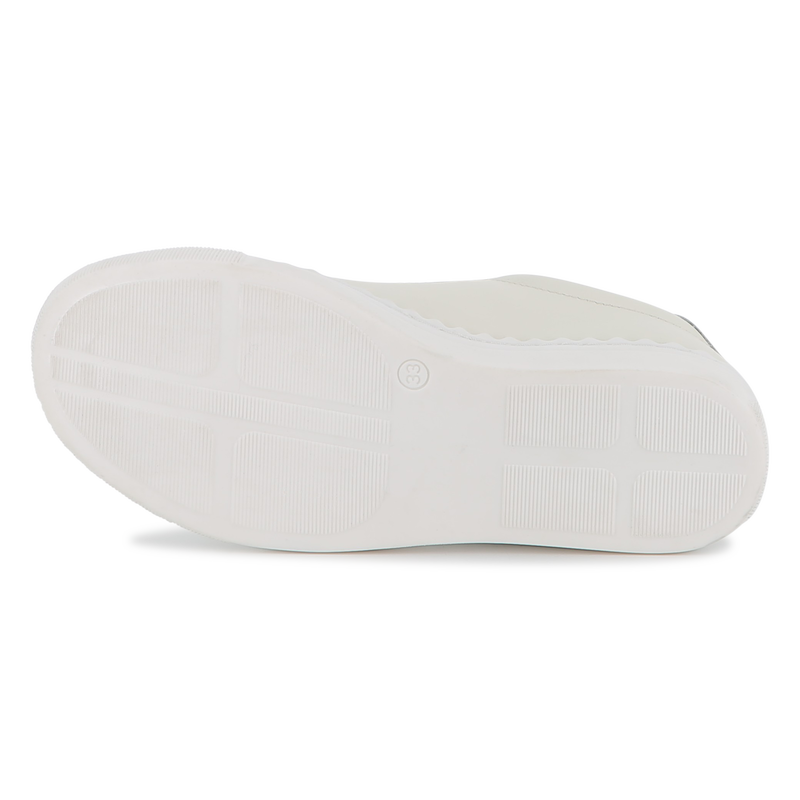 Baskets en cuir de vache CHLOE 
                    FILLE
