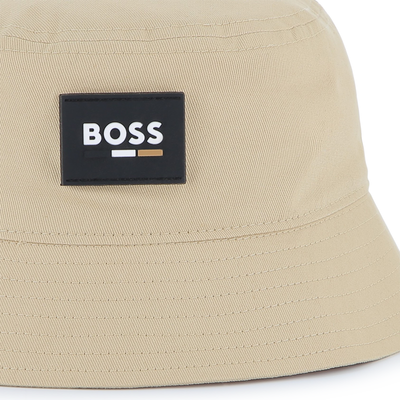 Bob BOSS 
                    GARCON