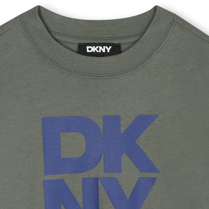 T-shirt &agrave; manches courtes DKNY 
                        GARCON
