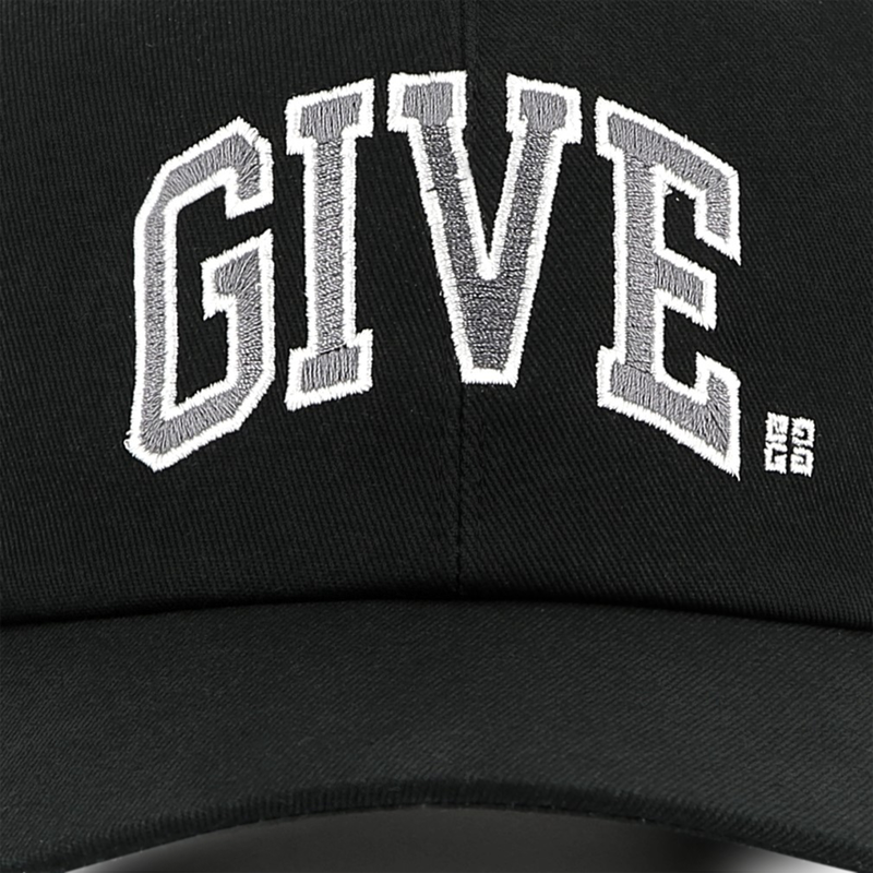 Casquette à fermeture auto-aggripante GIVENCHY 
                    GARCON