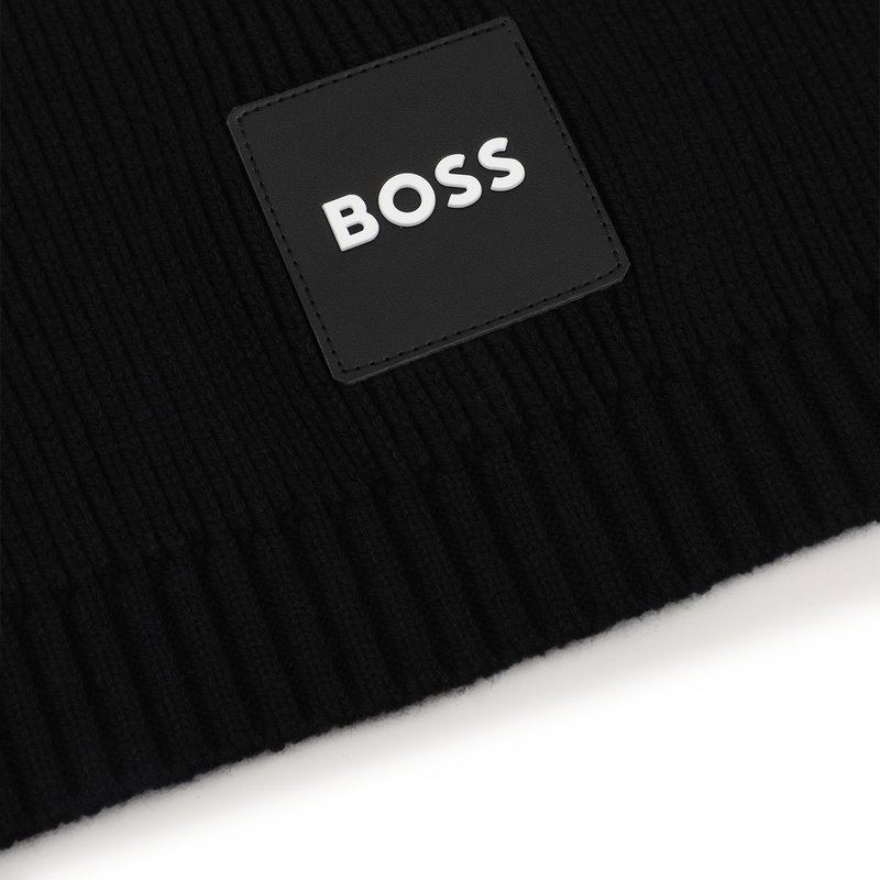 Tour de cou BOSS 
                        GARCON