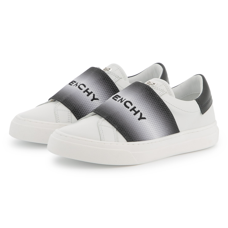Sneakers en cuir GIVENCHY 
                        UNISEXE