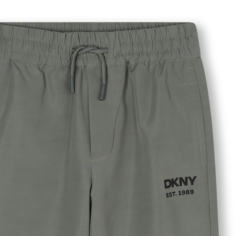 Pantalon d&eacute;perlant DKNY 
                        GARCON