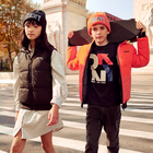 Doudoune r&eacute;versible &agrave; capuche DKNY 
                    GARCON