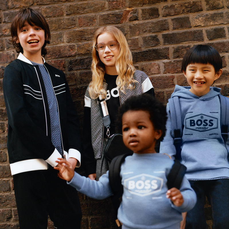 Sweat-shirt à capuche BOSS 
                    GARCON