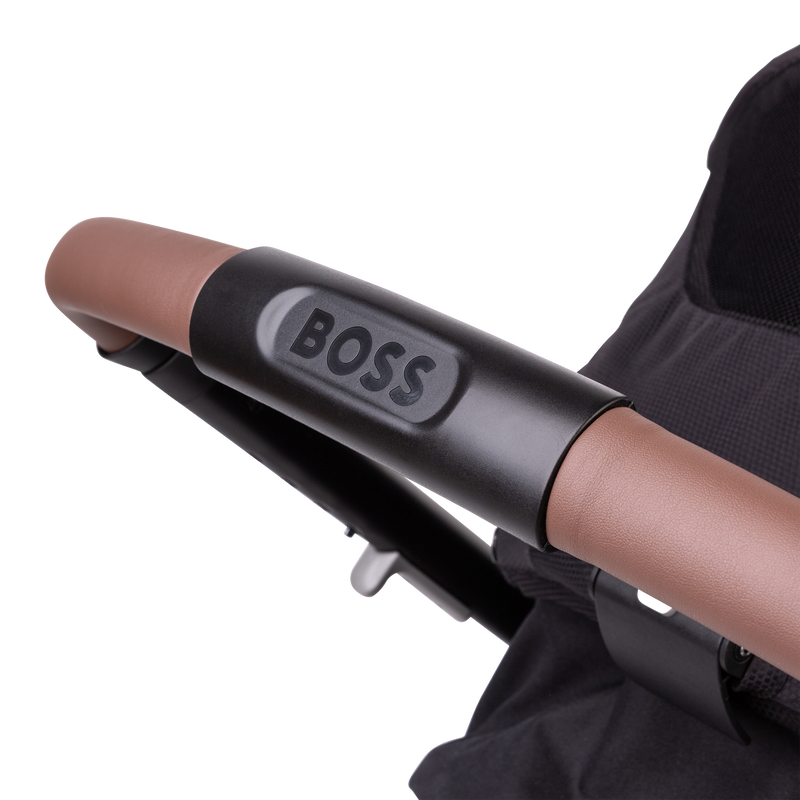 Poussette compacte 2 en 1 BOSS 
                    UNISEXE