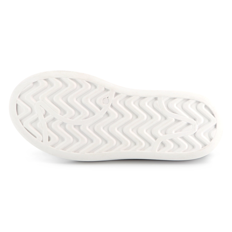 Baskets lac&eacute;es en toile DKNY 
                        FILLE