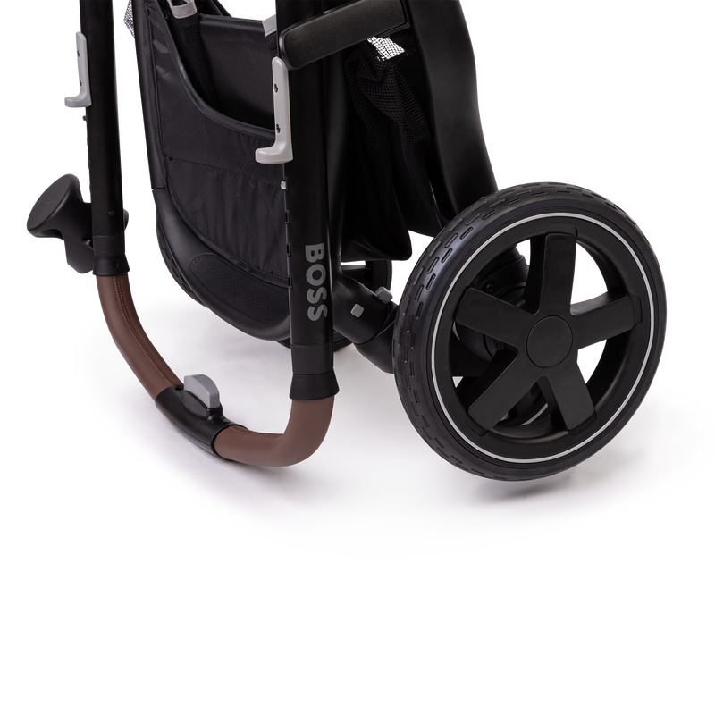 Poussette compacte 2 en 1 BOSS 
                    UNISEXE