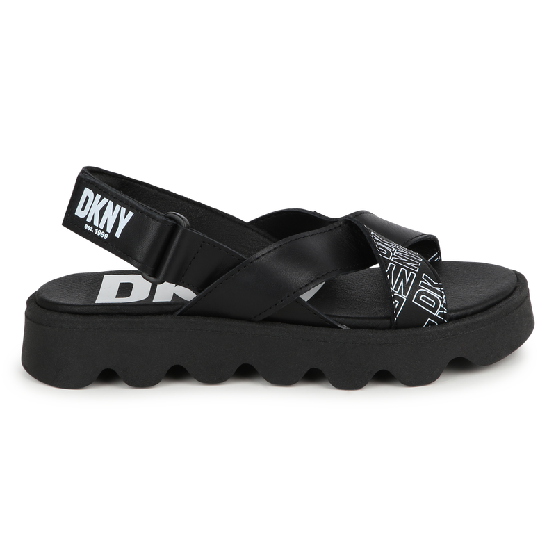Sandales avec bande auto-agrippante DKNY 
                    FILLE