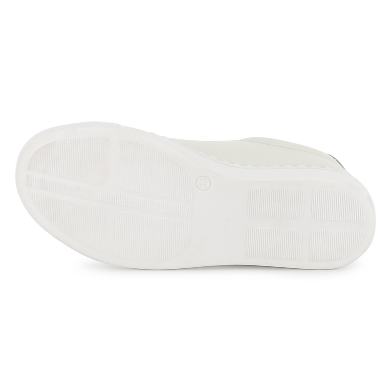 Baskets en cuir de vache CHLOE 
                        FILLE