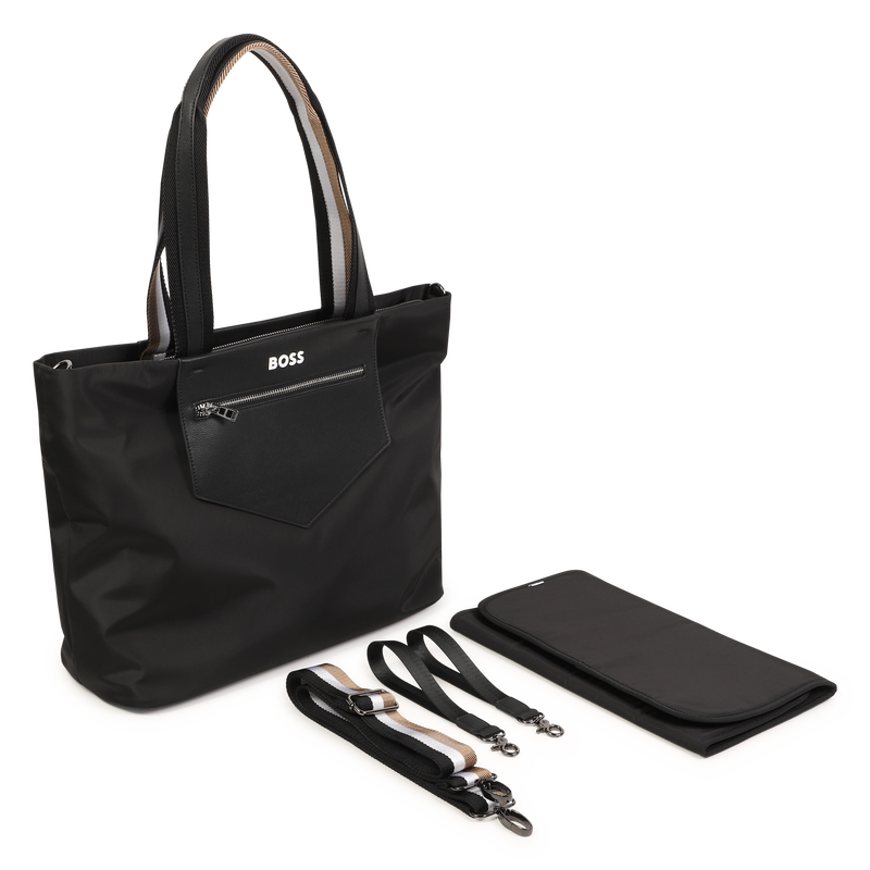 Sac à langer zippé BOSS 
                    UNISEXE