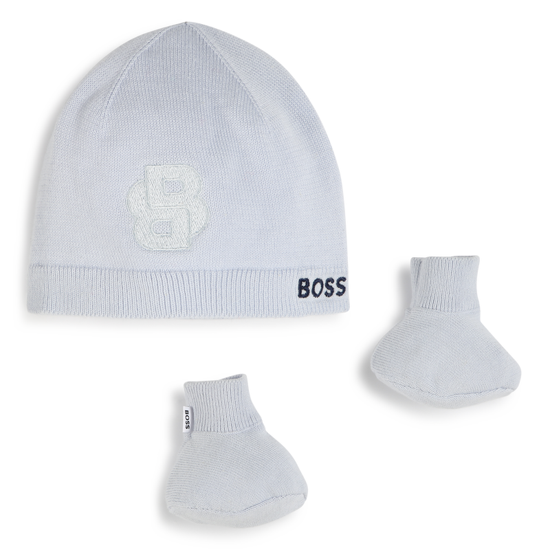 Ensemble bonnet et chaussons BOSS 
                    UNISEXE