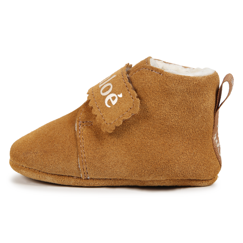 Chaussons avec bande auto-agrippante CHLOE 
                    FILLE