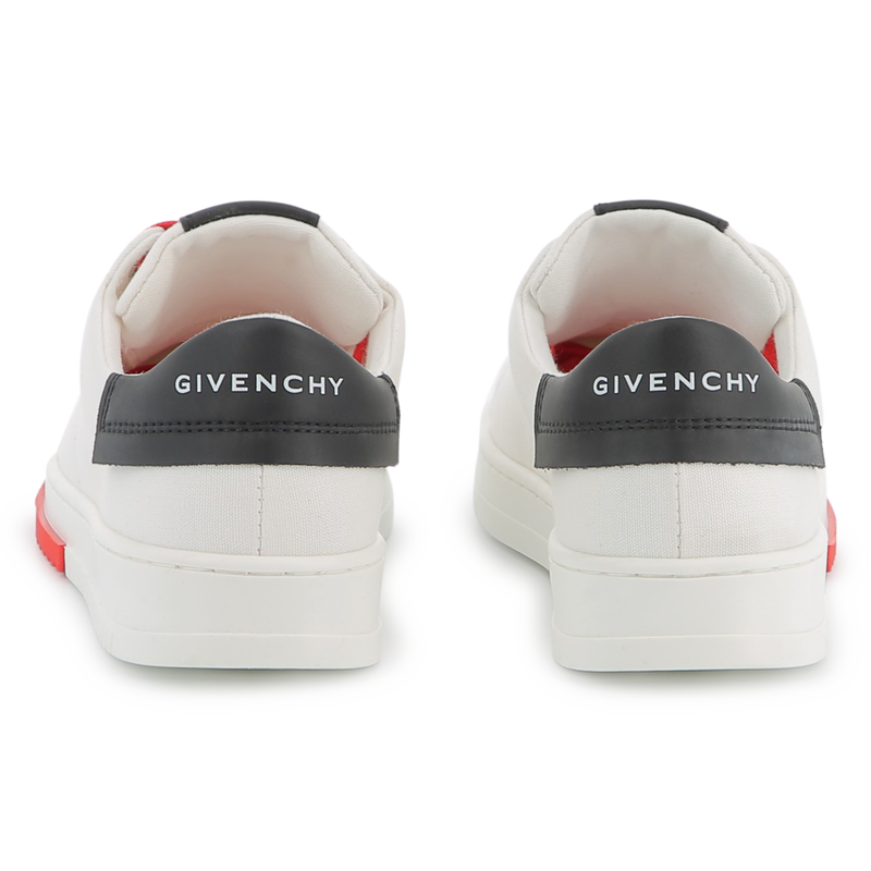 Baskets à lacets GIVENCHY 
                    UNISEXE