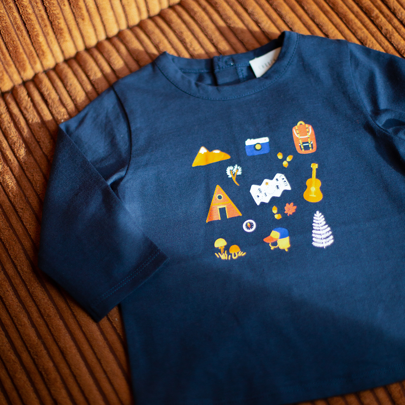 T-shirt avec imprimé placé CARREMENT BEAU 
                    GARCON